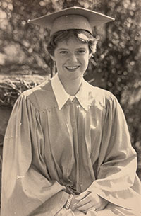 Liz Muench &rsquo;55